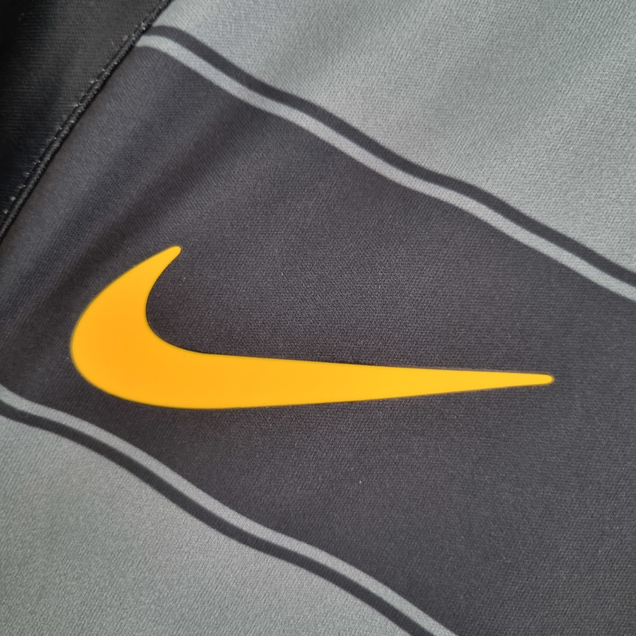 Camisa Inter Milan III 04/05 Retrô