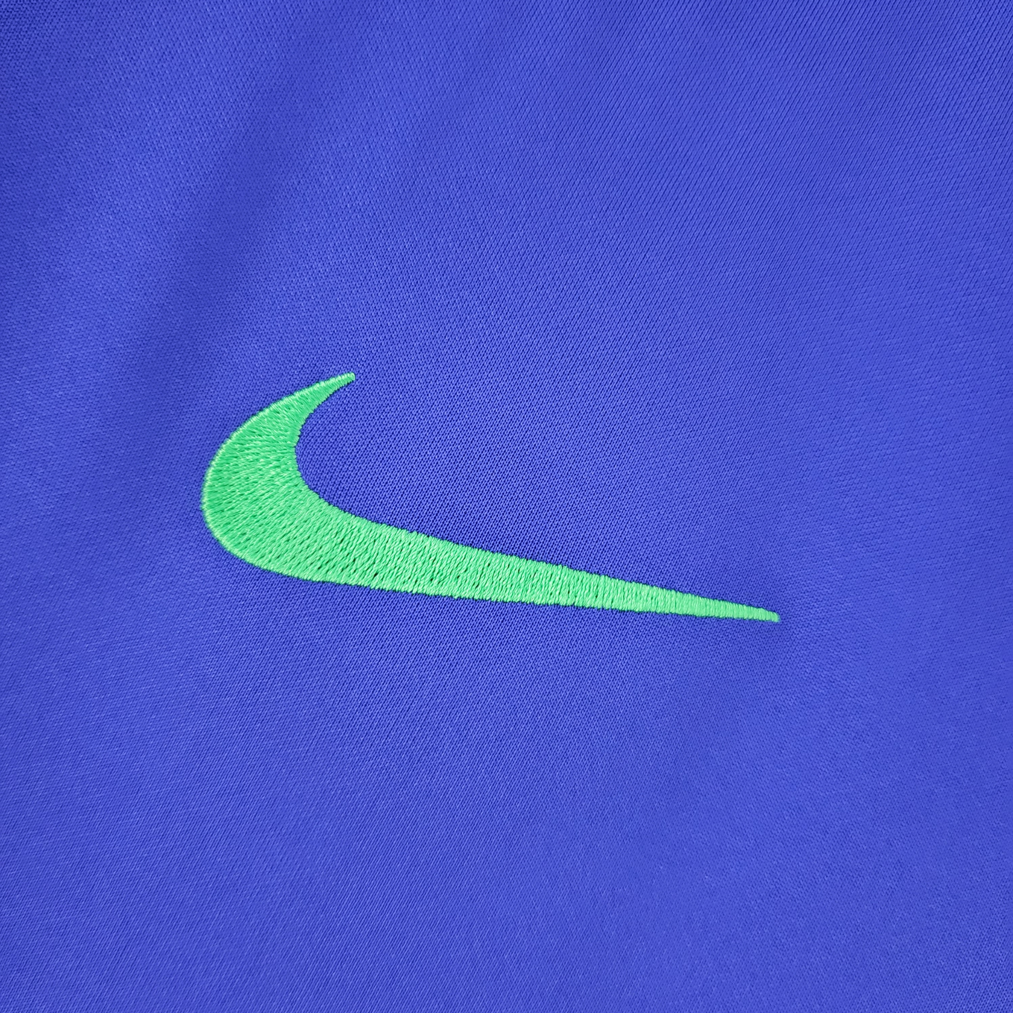 Camisa Brasil II 2022 Retrô