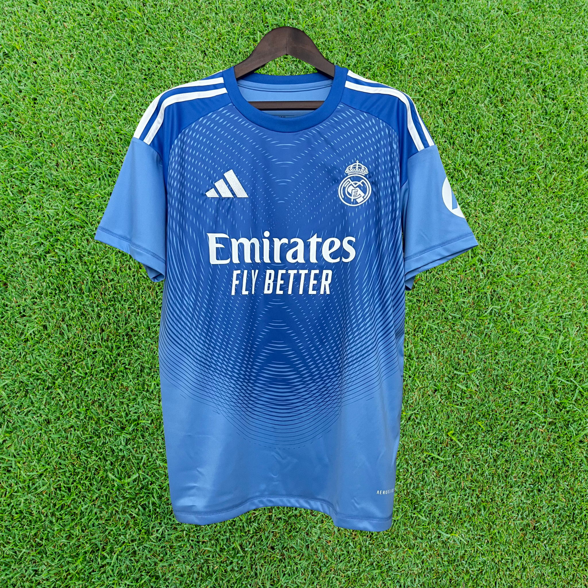 Camisa Real Madrid Especial Azul 25/26 Torcedor