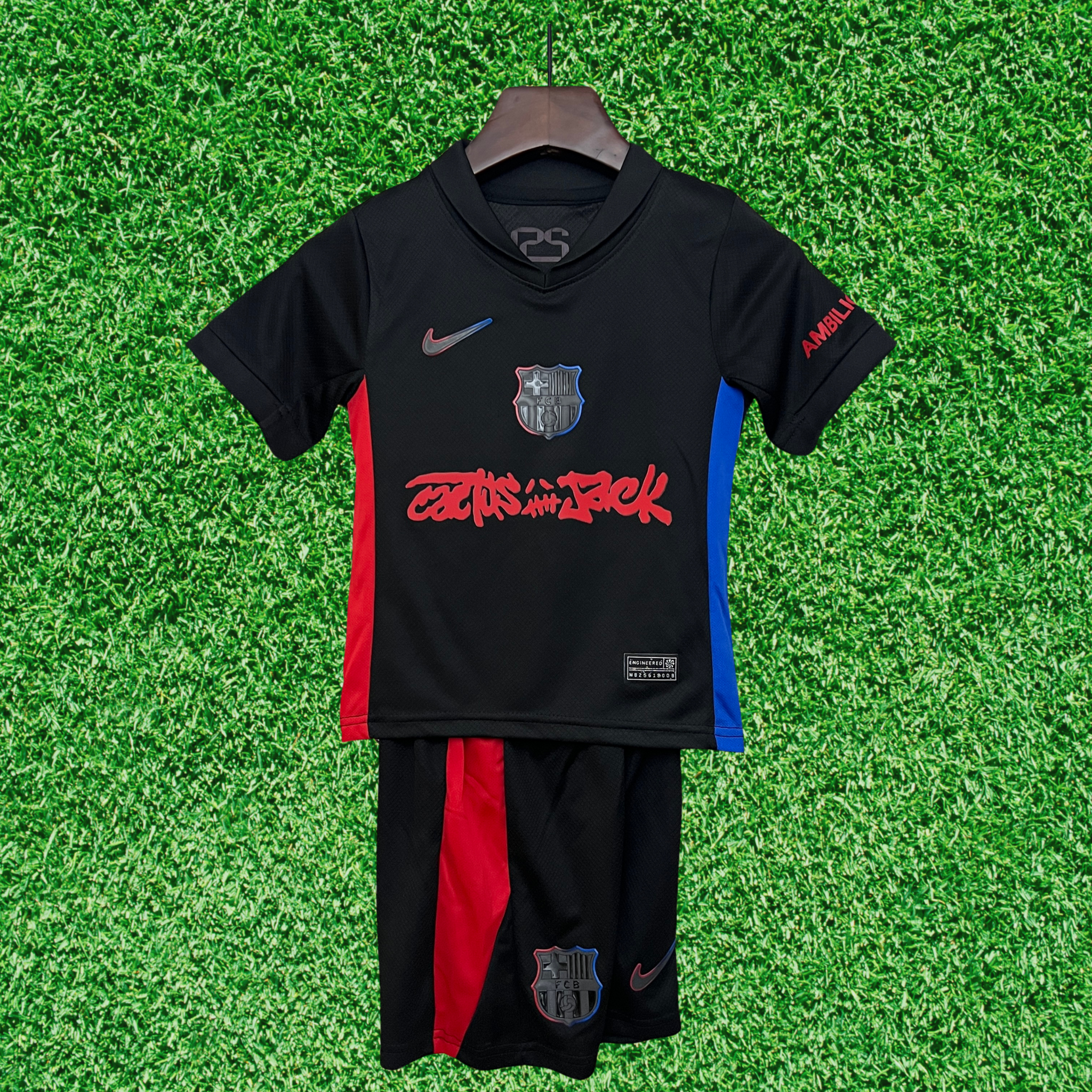 Kit Barcelona Especial II 25/26 Infantil