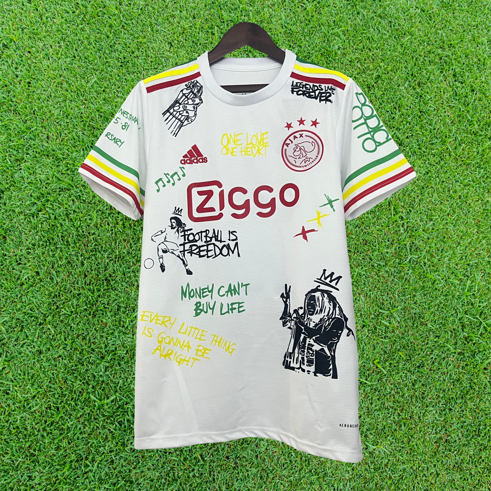 Camisa AFC Ajax Especial Bob Marley 25/26 Torcedor