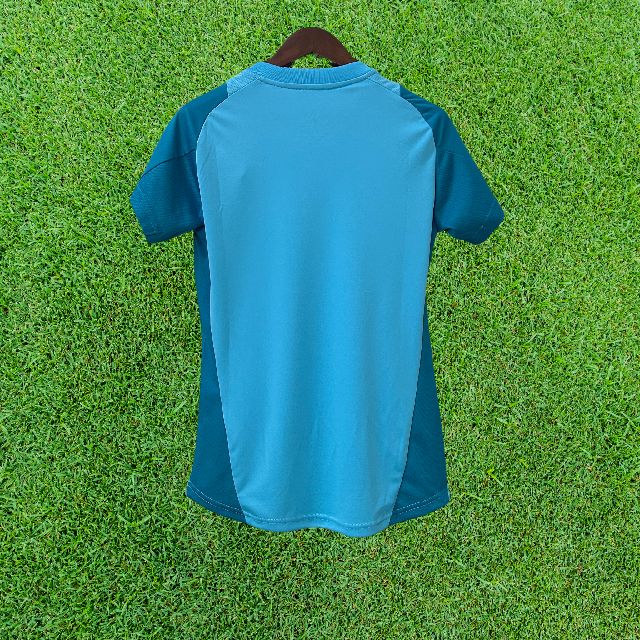 Camisa Flamengo Treino I 25/26 Feminina Torcedor