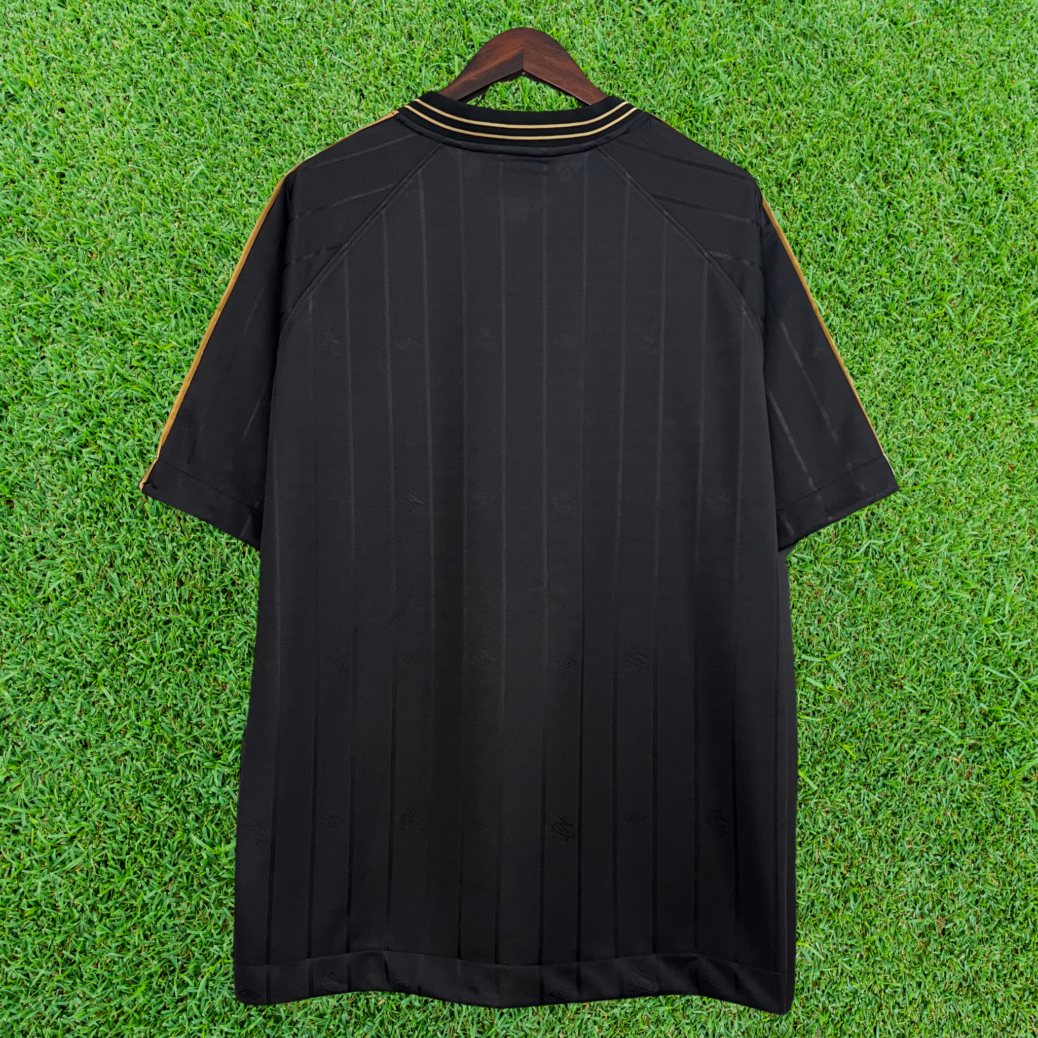 Camisa Santos Charlie Brown Jr 2024 Retrô