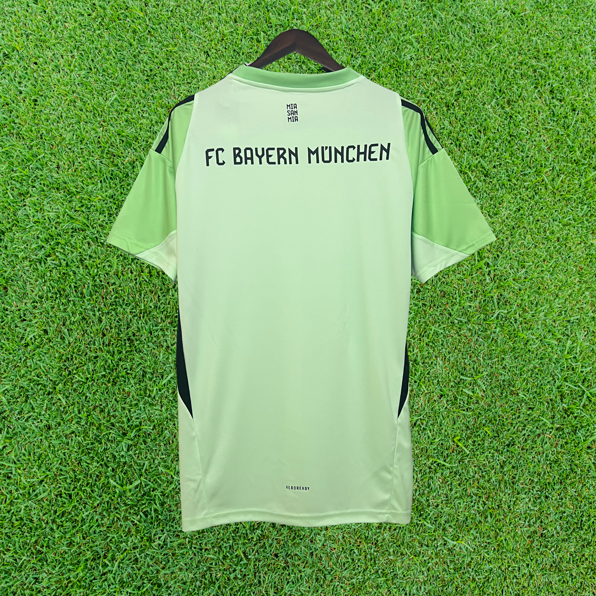 Camisa Bayern Munich Goleiro I 25/26 Torcedor