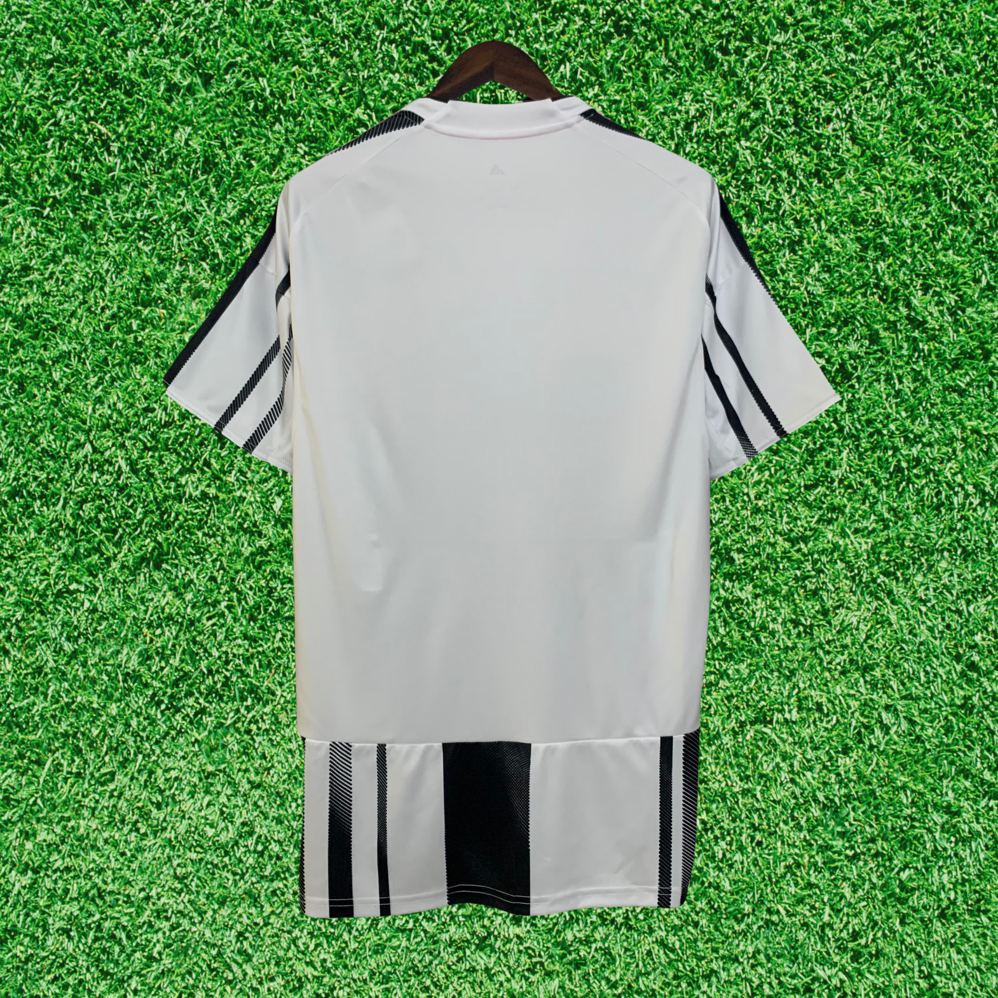 Camisa Juventus I 25/26 Torcedor