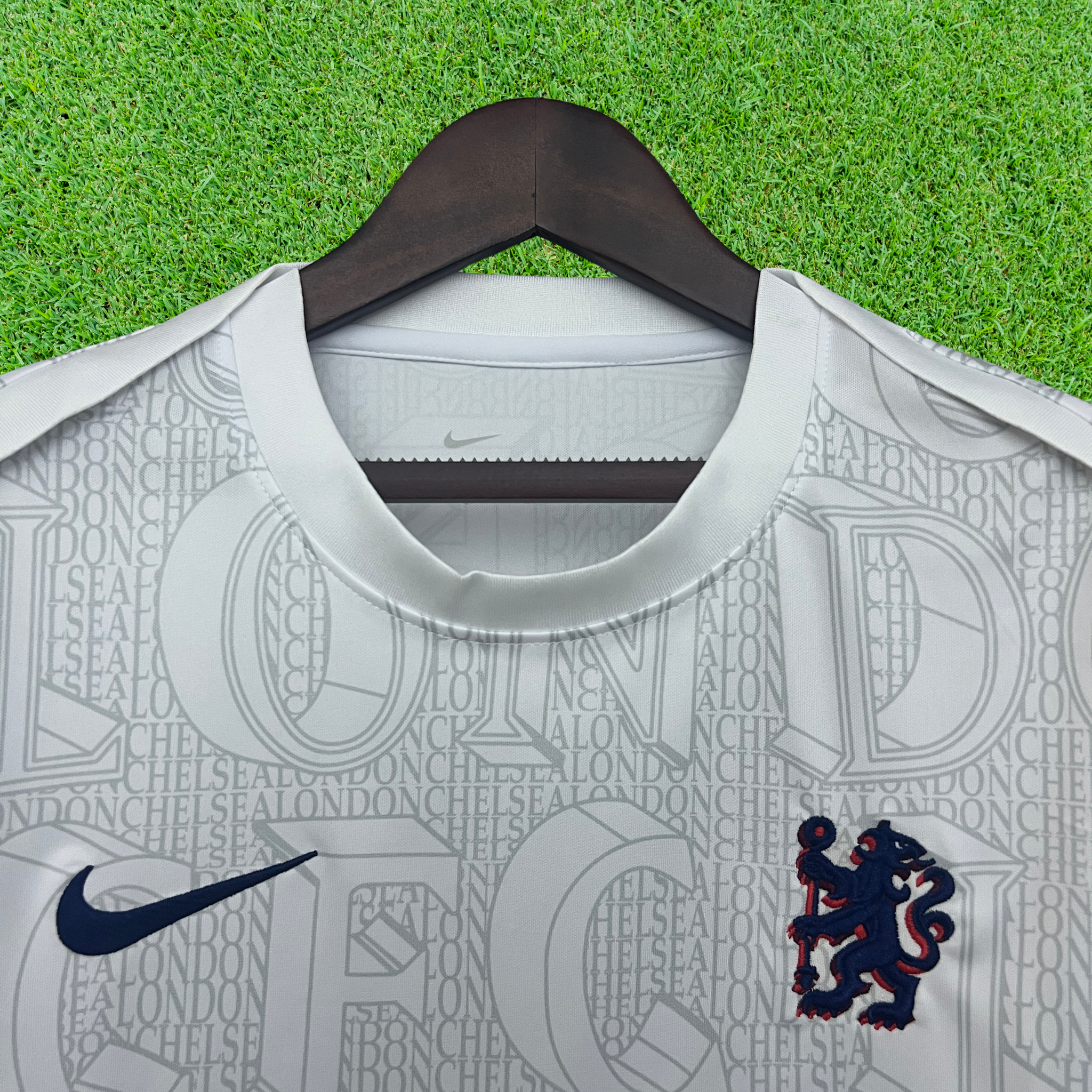 Camisa Chelsea Pré-Jogo 25/26 Torcedor