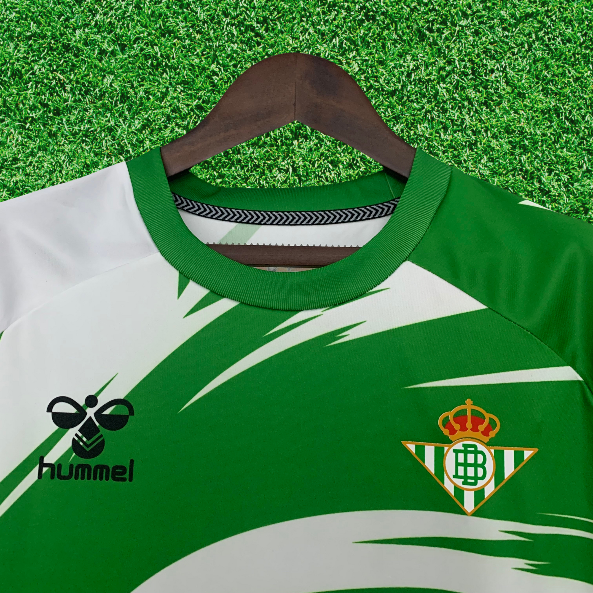 Camisa Real Betis Especial Naruto 25/26 Torcedor