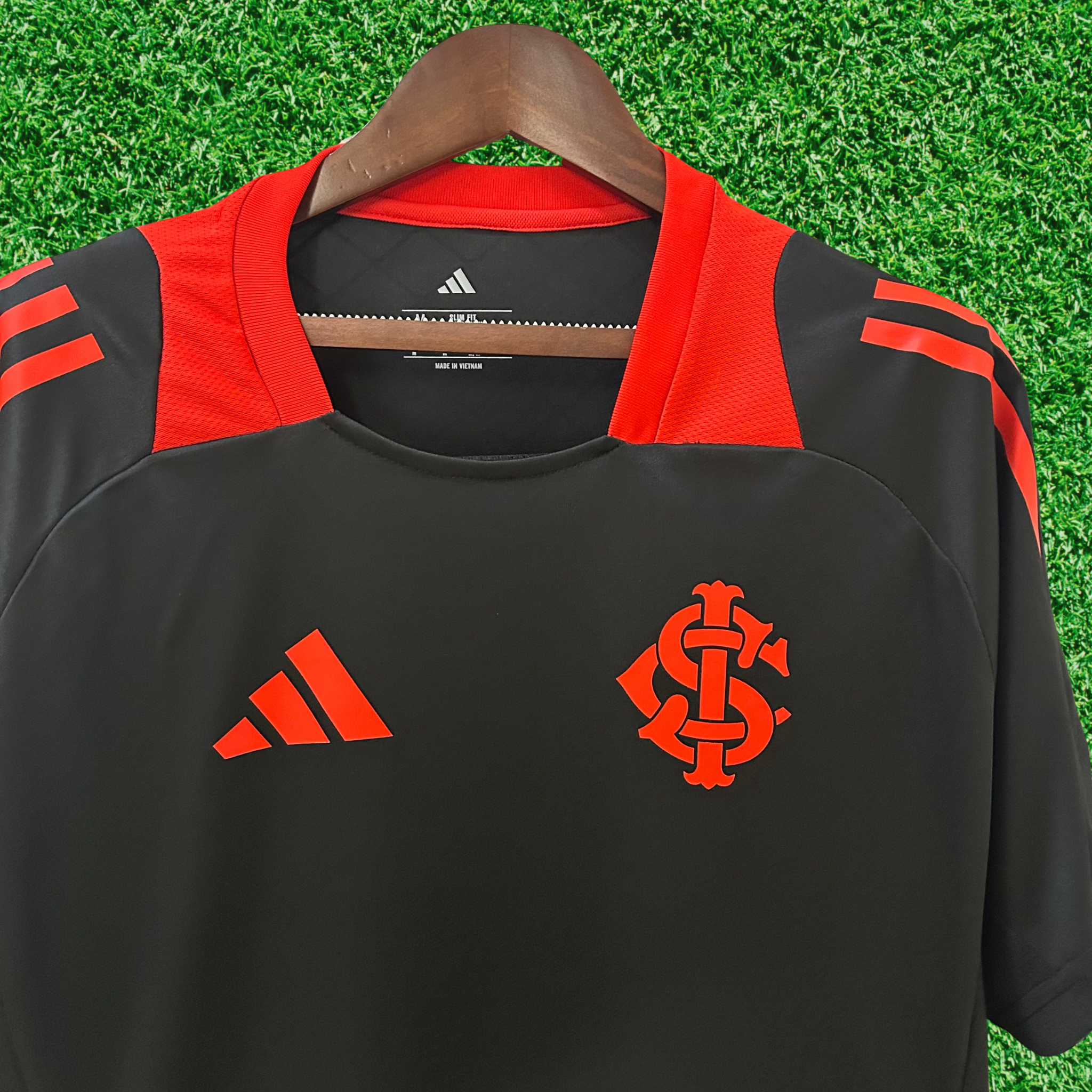 Camisa Internacional Treino 25/26 Torcedor