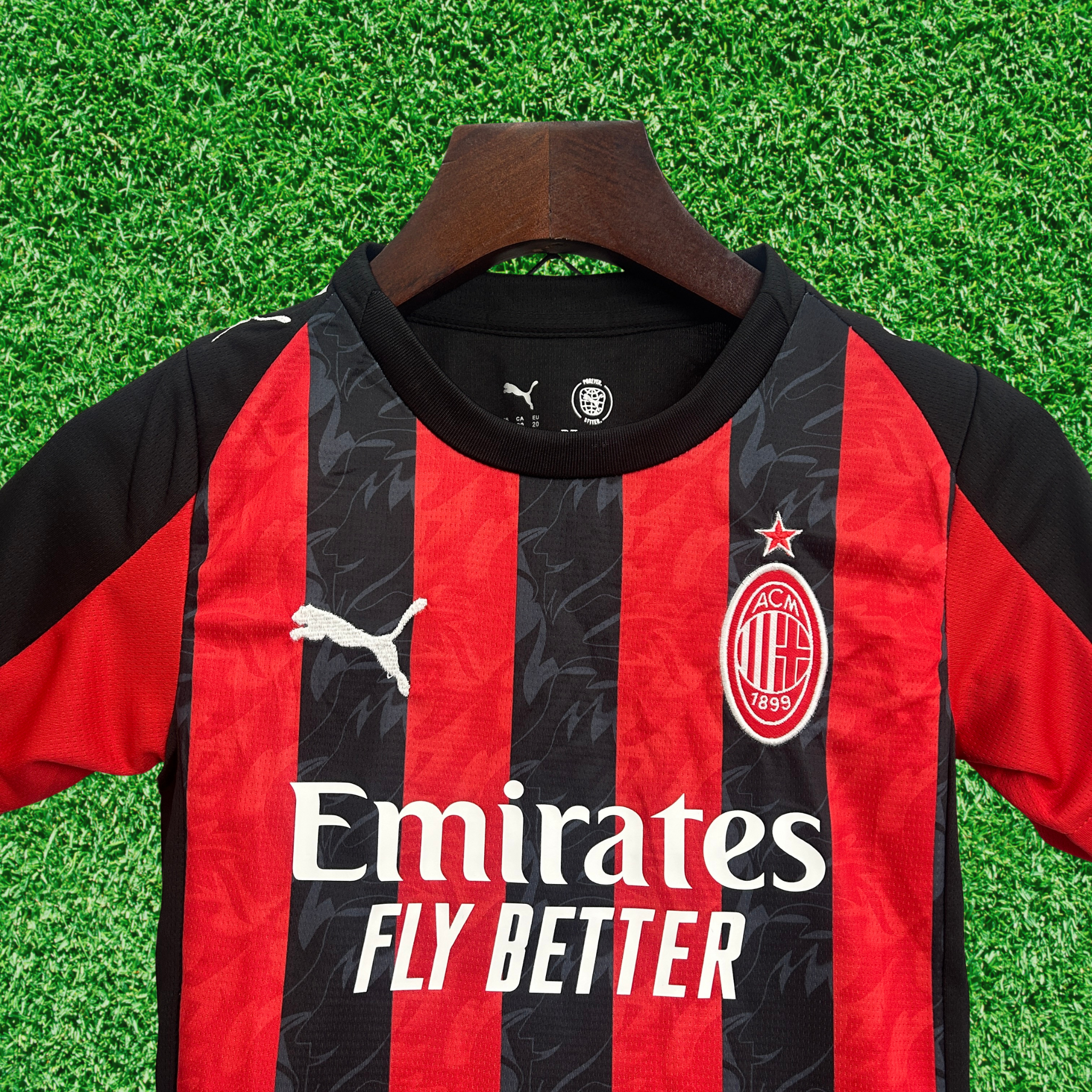 Kit AC Milan I 25/26 Infantil