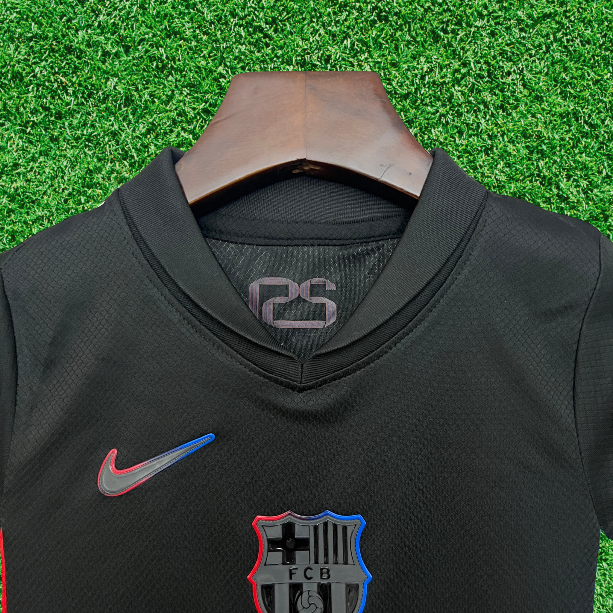 Kit Barcelona Especial II 25/26 Infantil
