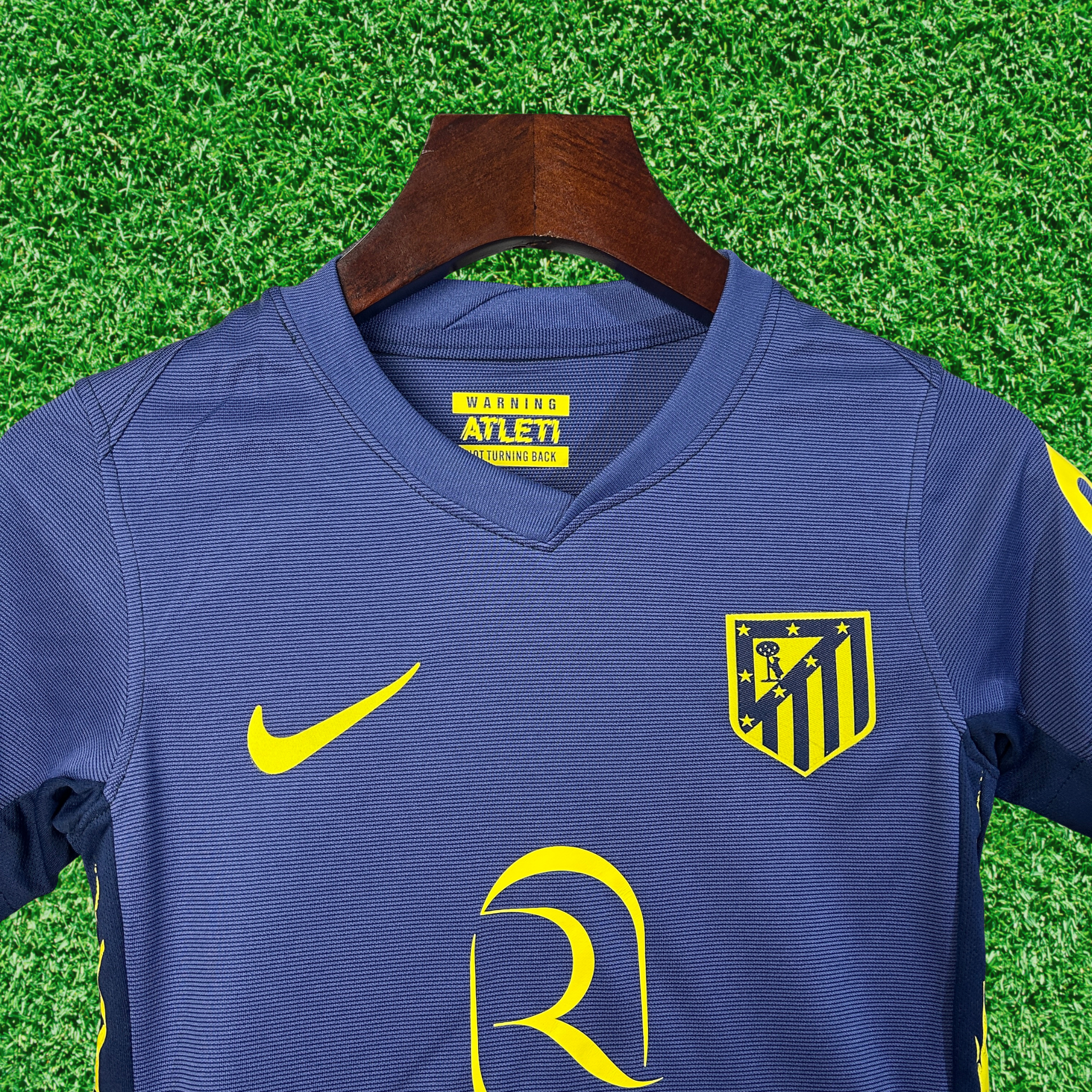 Kit Atlético Madrid II 25/26 Infantil