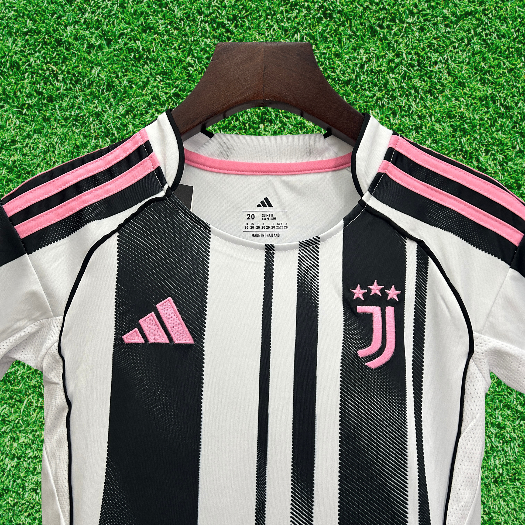 Kit Juventus I 25/26 Infantil