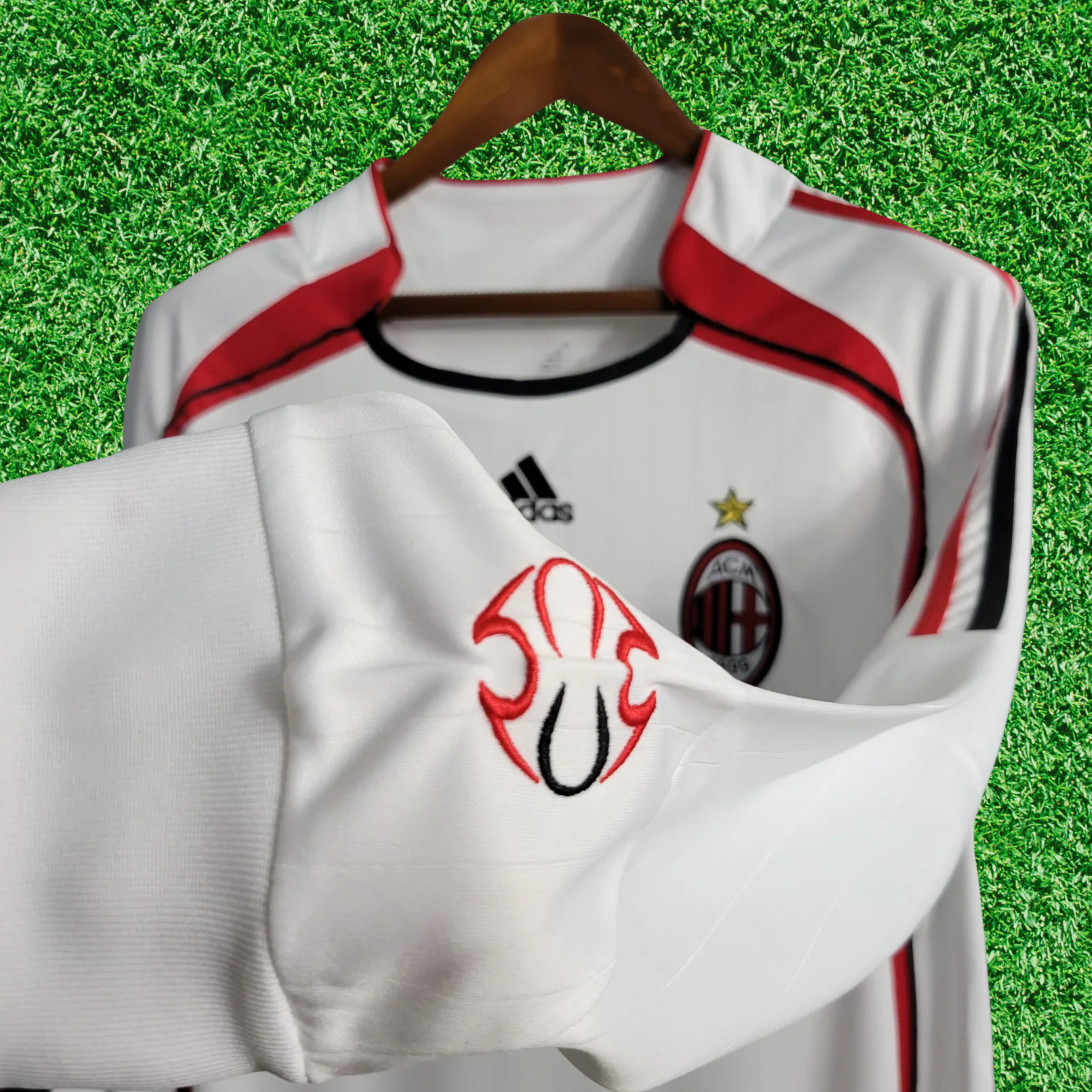 Camisa AC Milan II 06/07 Retrô Manga Longa