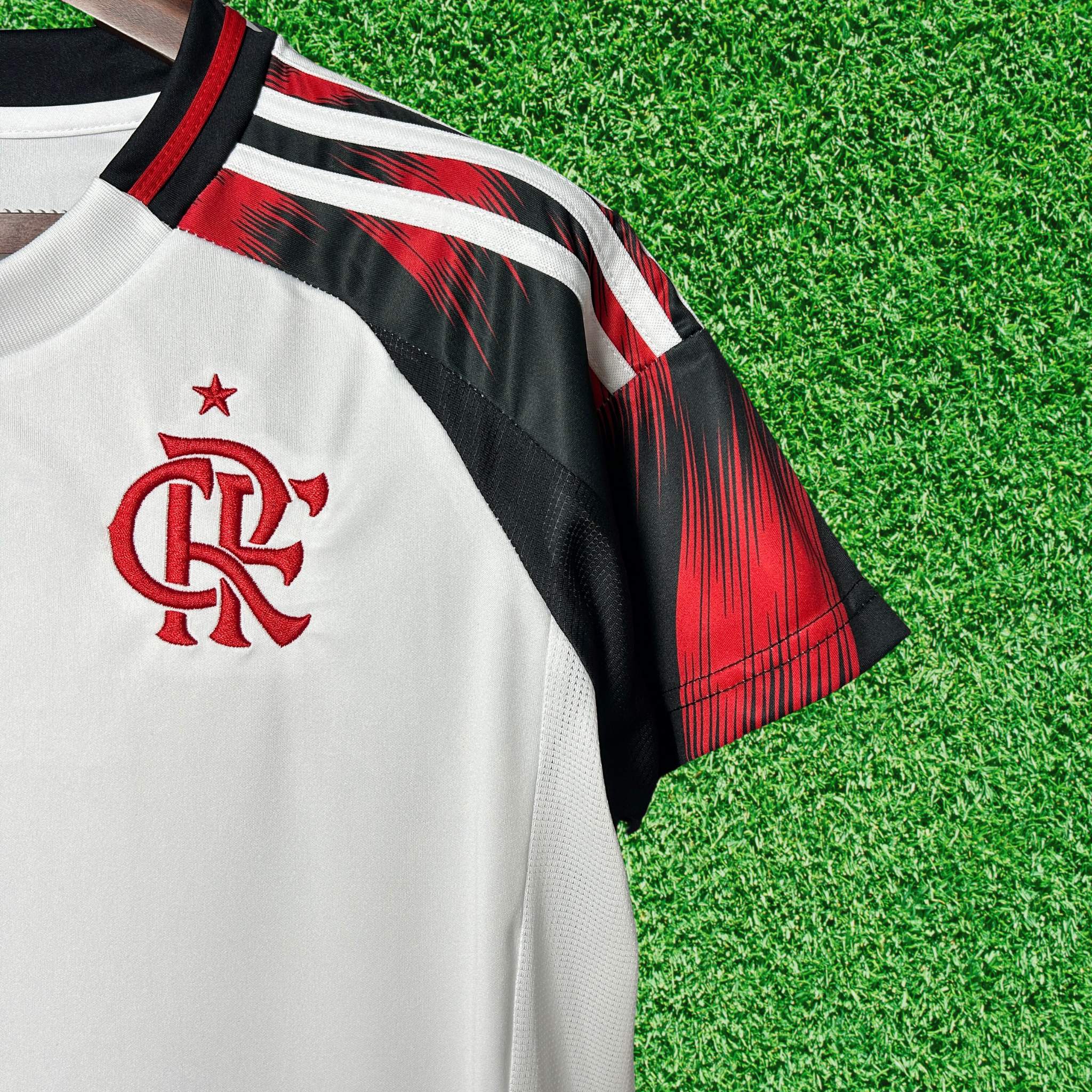 Camisa Flamengo II 25/26 Feminina Torcedor