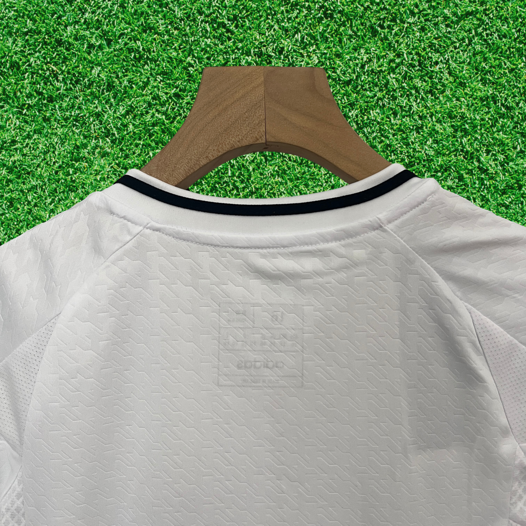 Kit Real Madrid I 24/25 Infantil