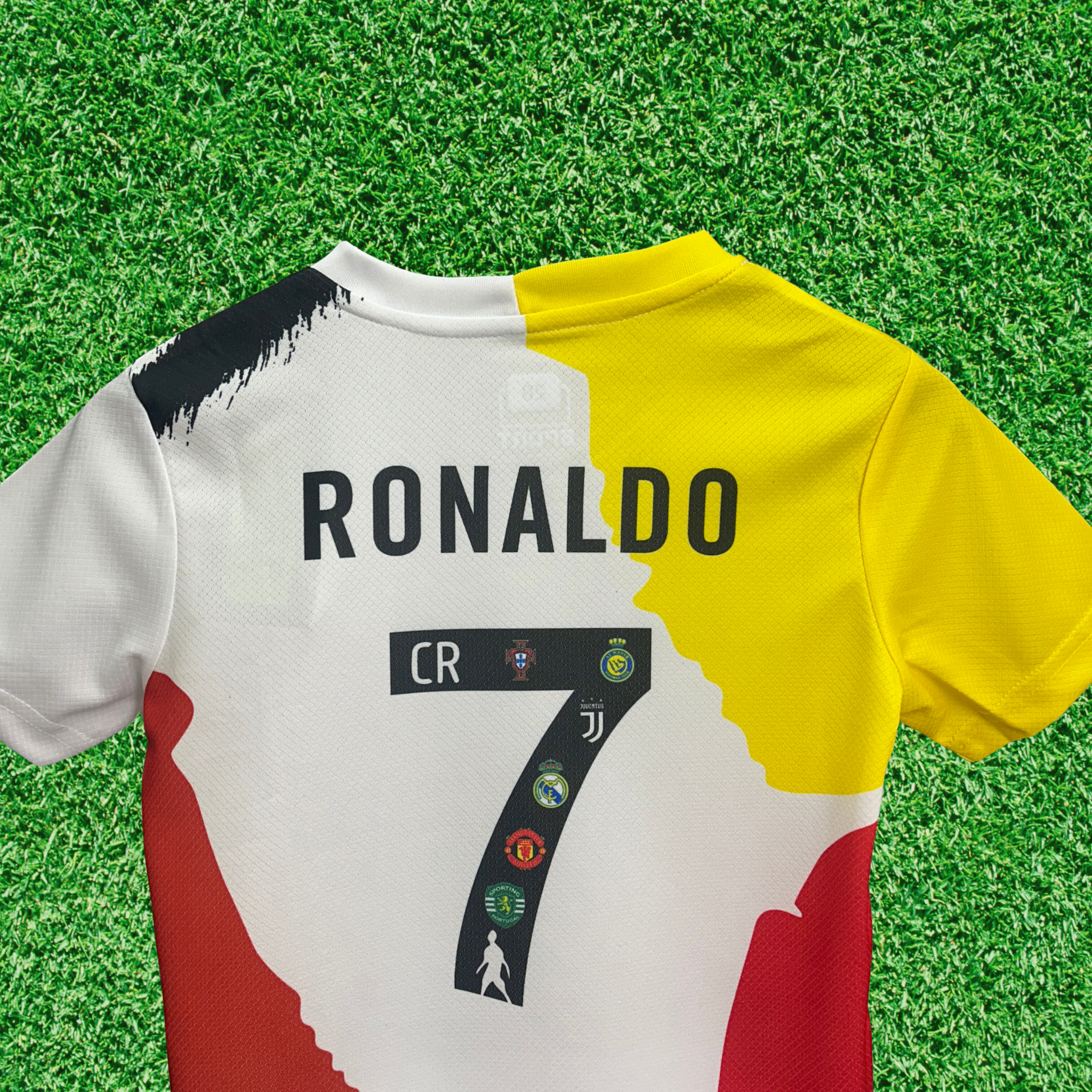 Kit Lendas Cristiano Ronaldo 25/26 Infantil