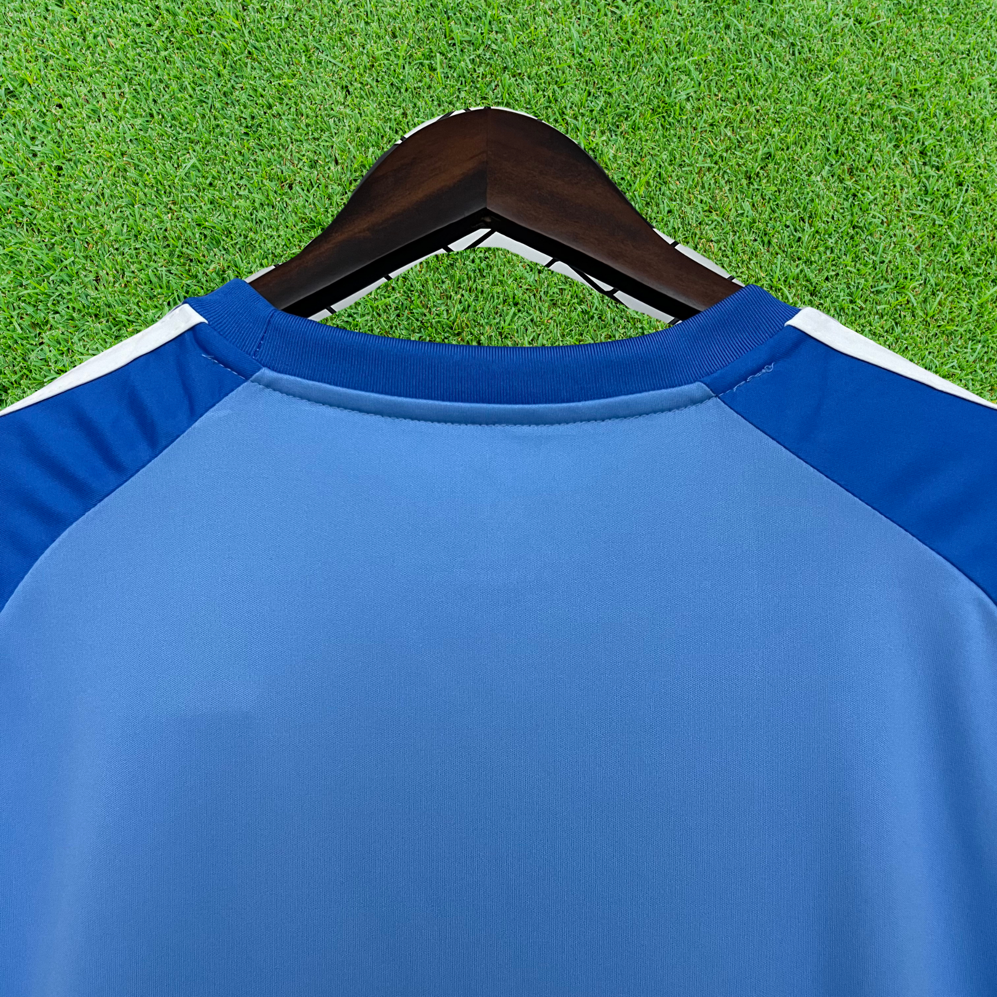 Camisa Real Madrid Especial Azul 25/26 Torcedor