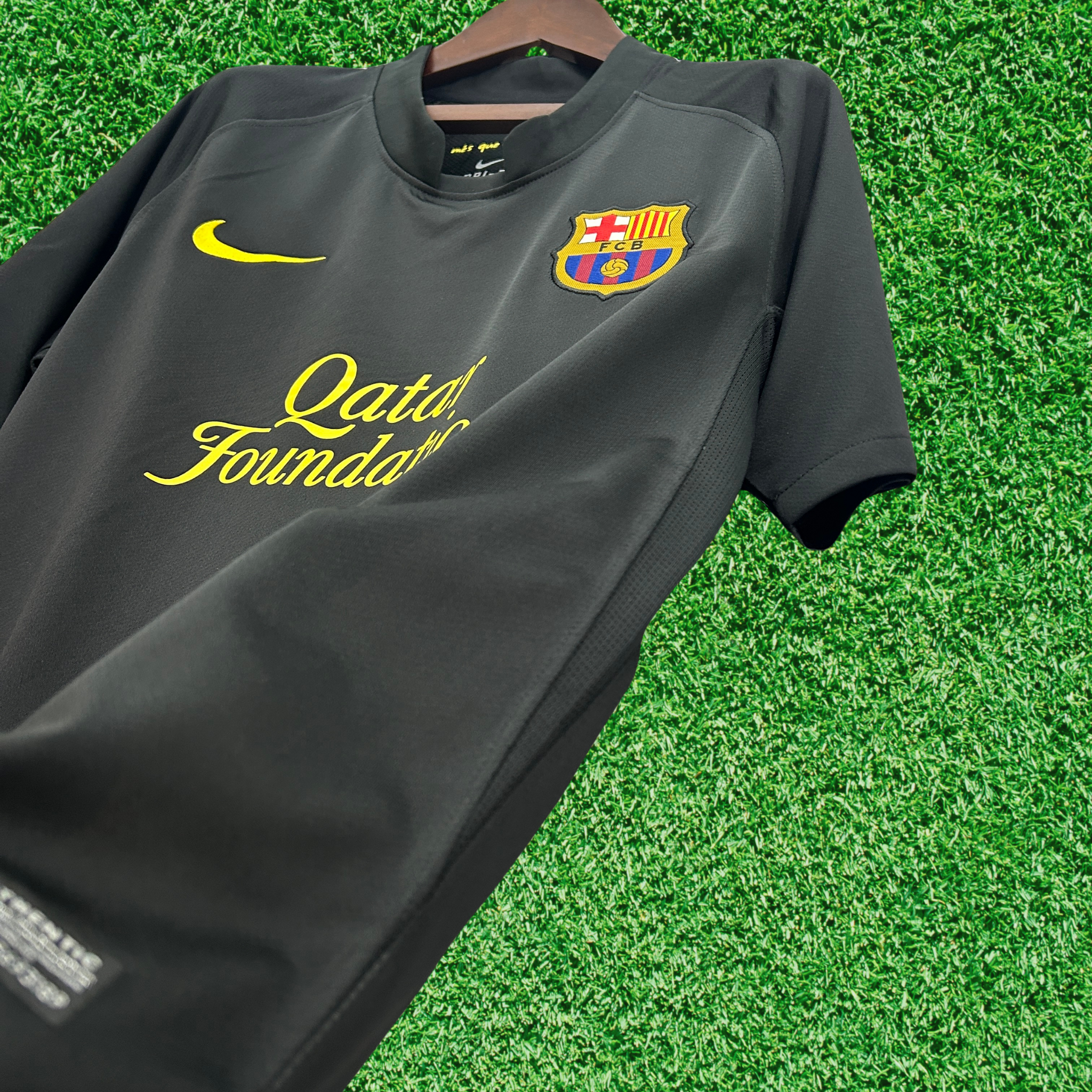 Camisa Barcelona II 11/12 Retrô