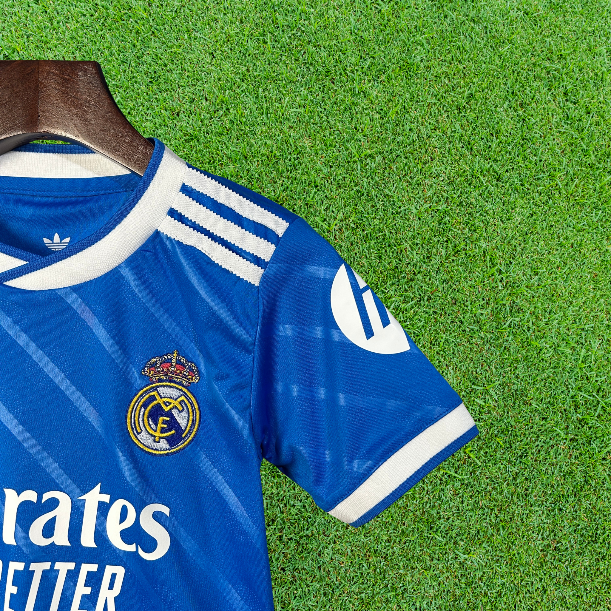 Kit Real Madrid III 25/26 Infantil