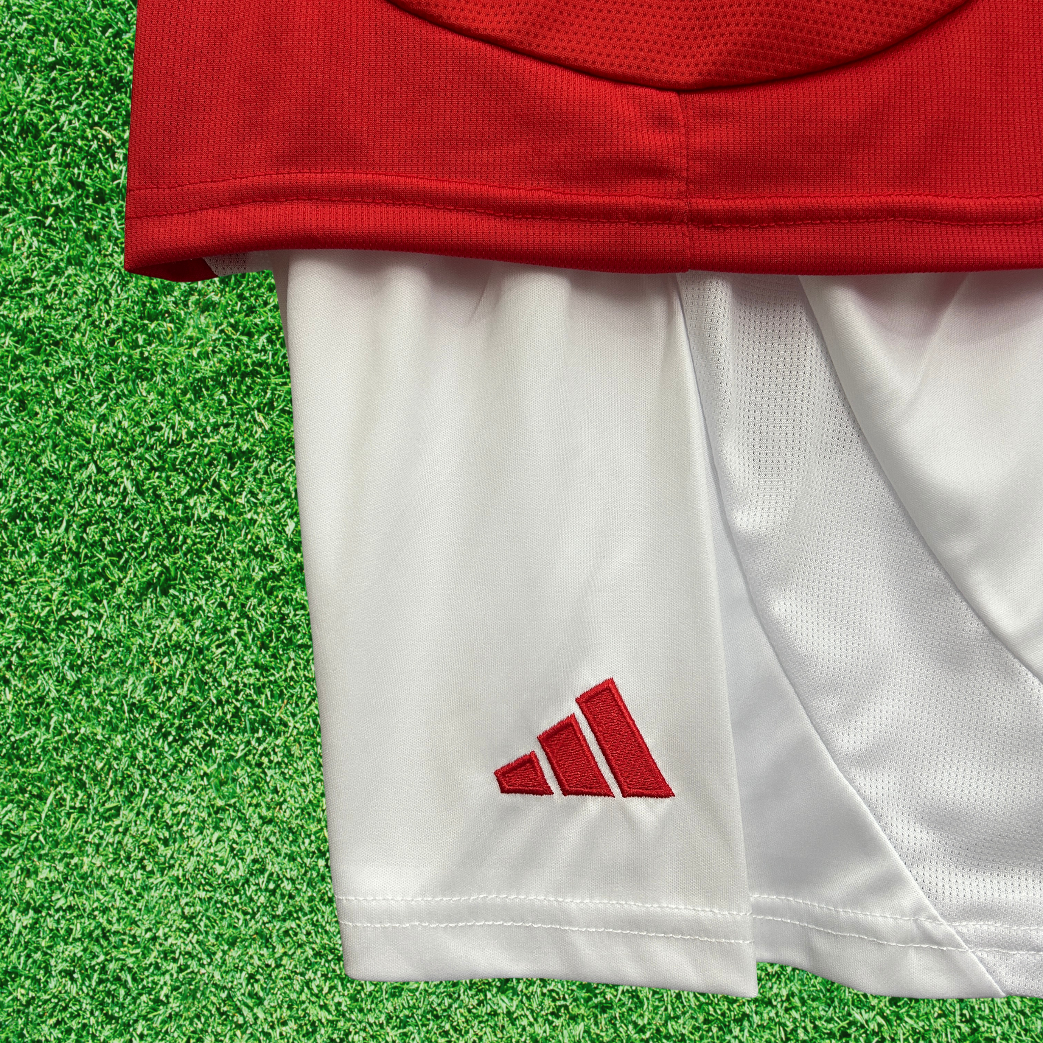 Kit Internacional I 25/26 Infantil