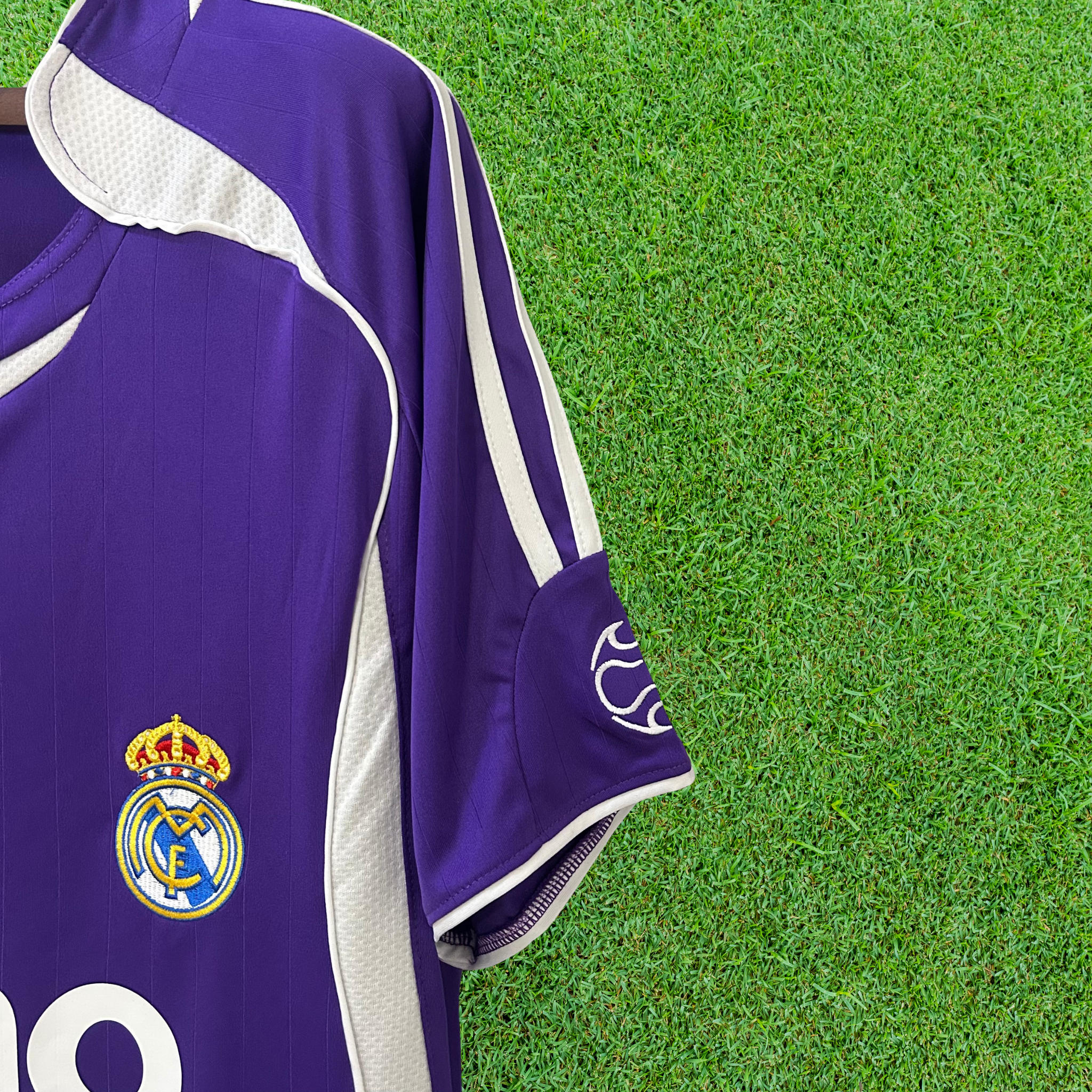 Camisa Real Madrid III 06/07 Retrô