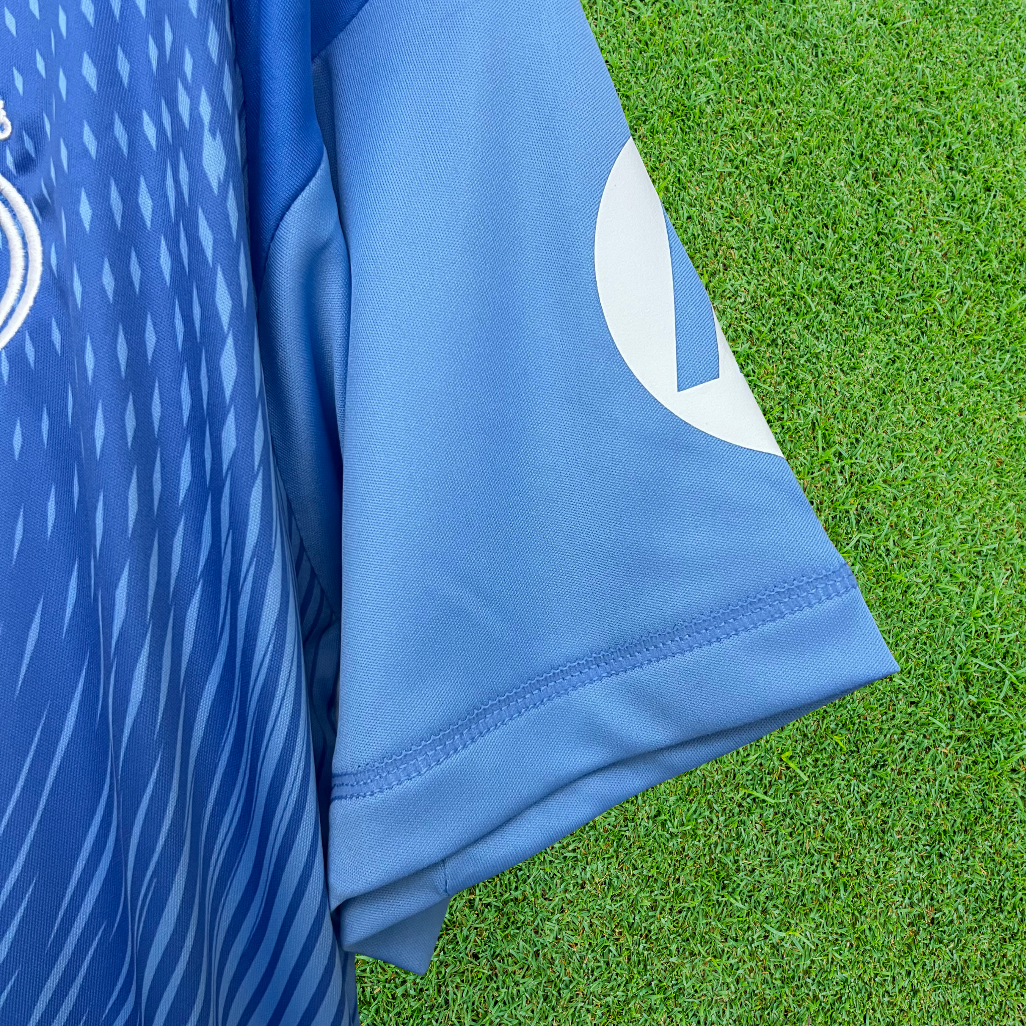 Camisa Real Madrid Especial Azul 25/26 Torcedor