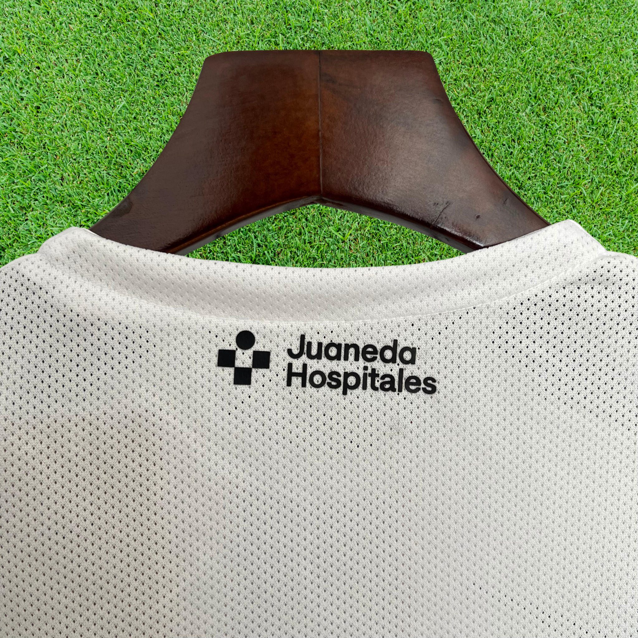 Kit Manchester United II 25/26 Infantil