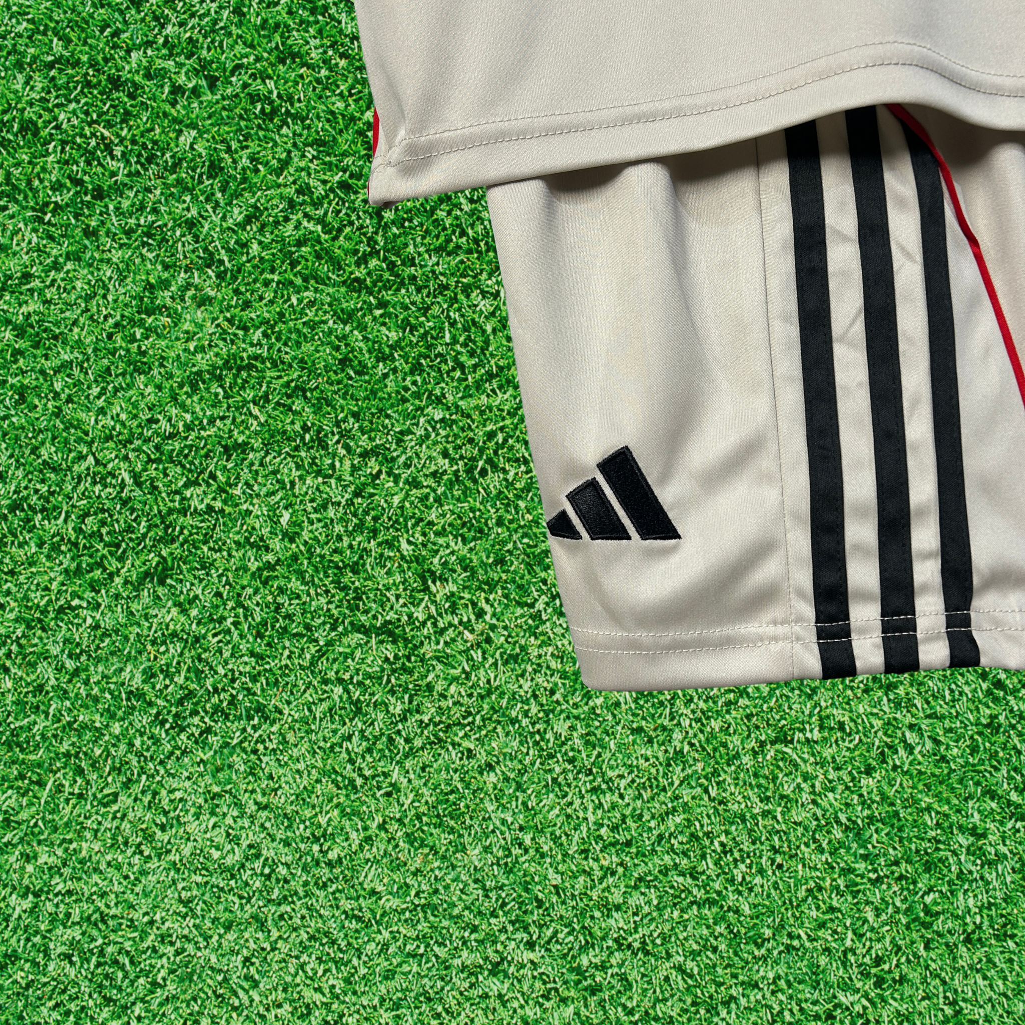 Kit SL Benfica II 25/26 Infantil