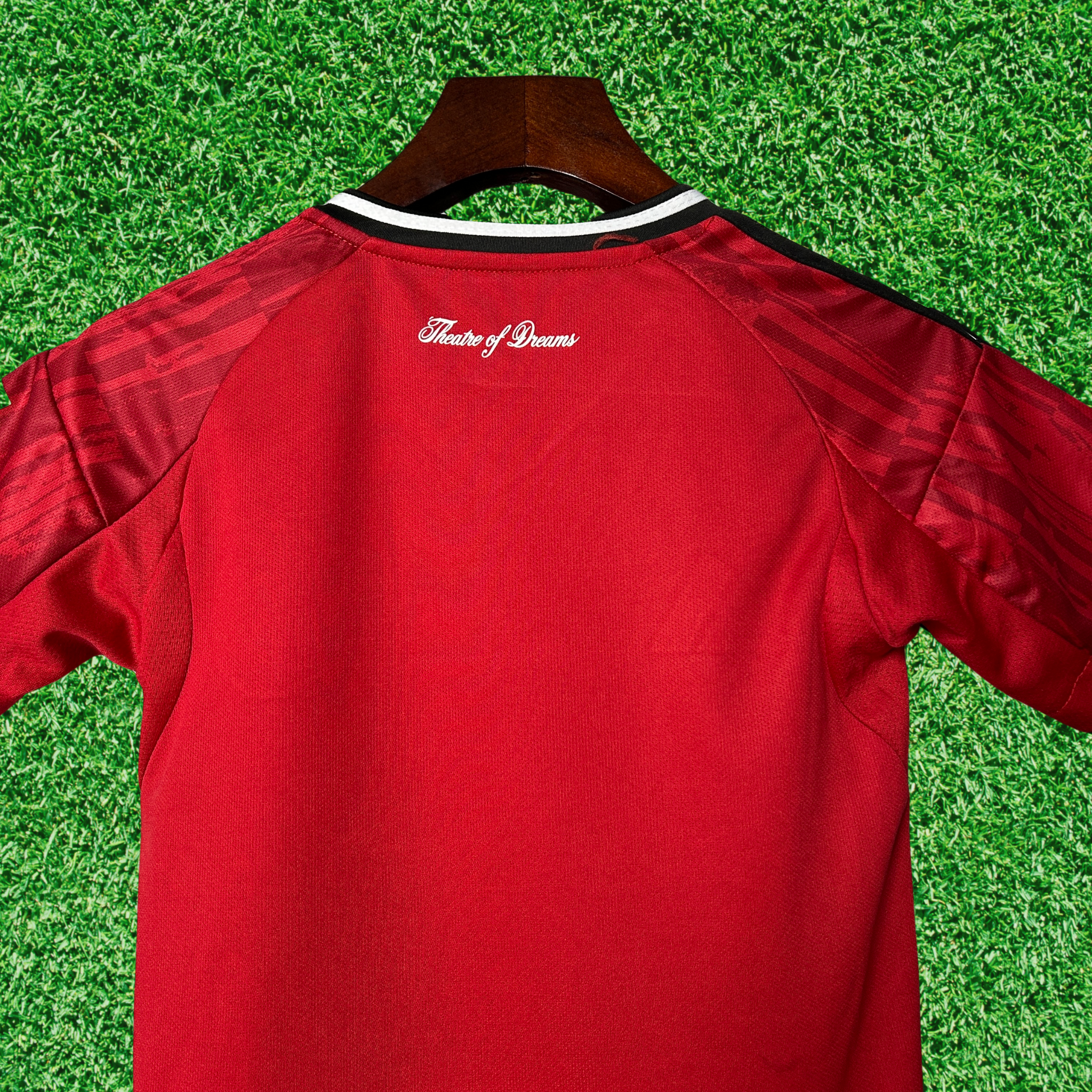 Kit Manchester United I 25/26 Infantil