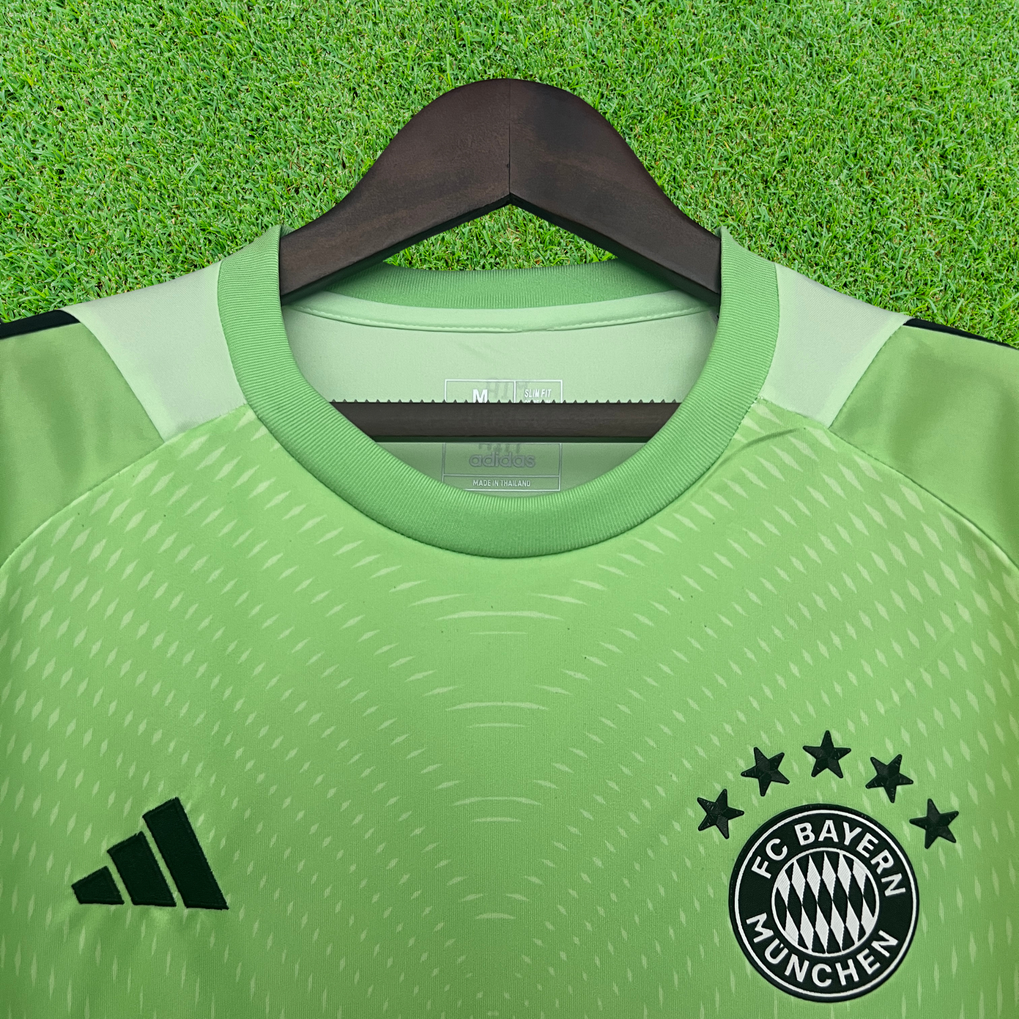 Camisa Bayern Munich Goleiro I 25/26 Torcedor