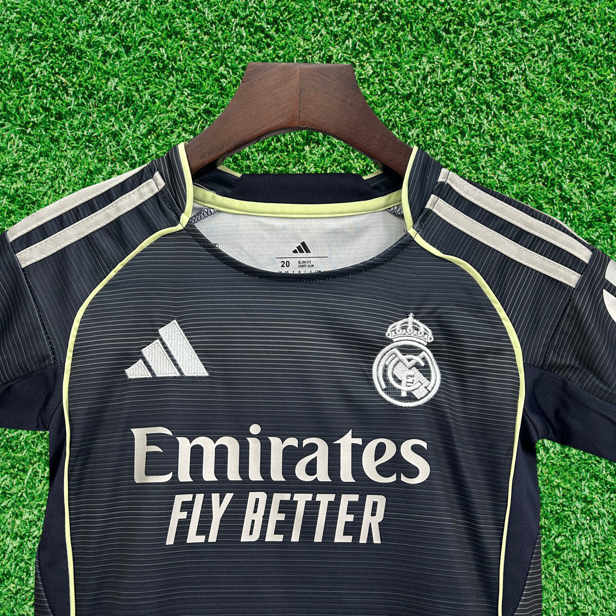 Kit Real Madrid II 25/26 Infantil