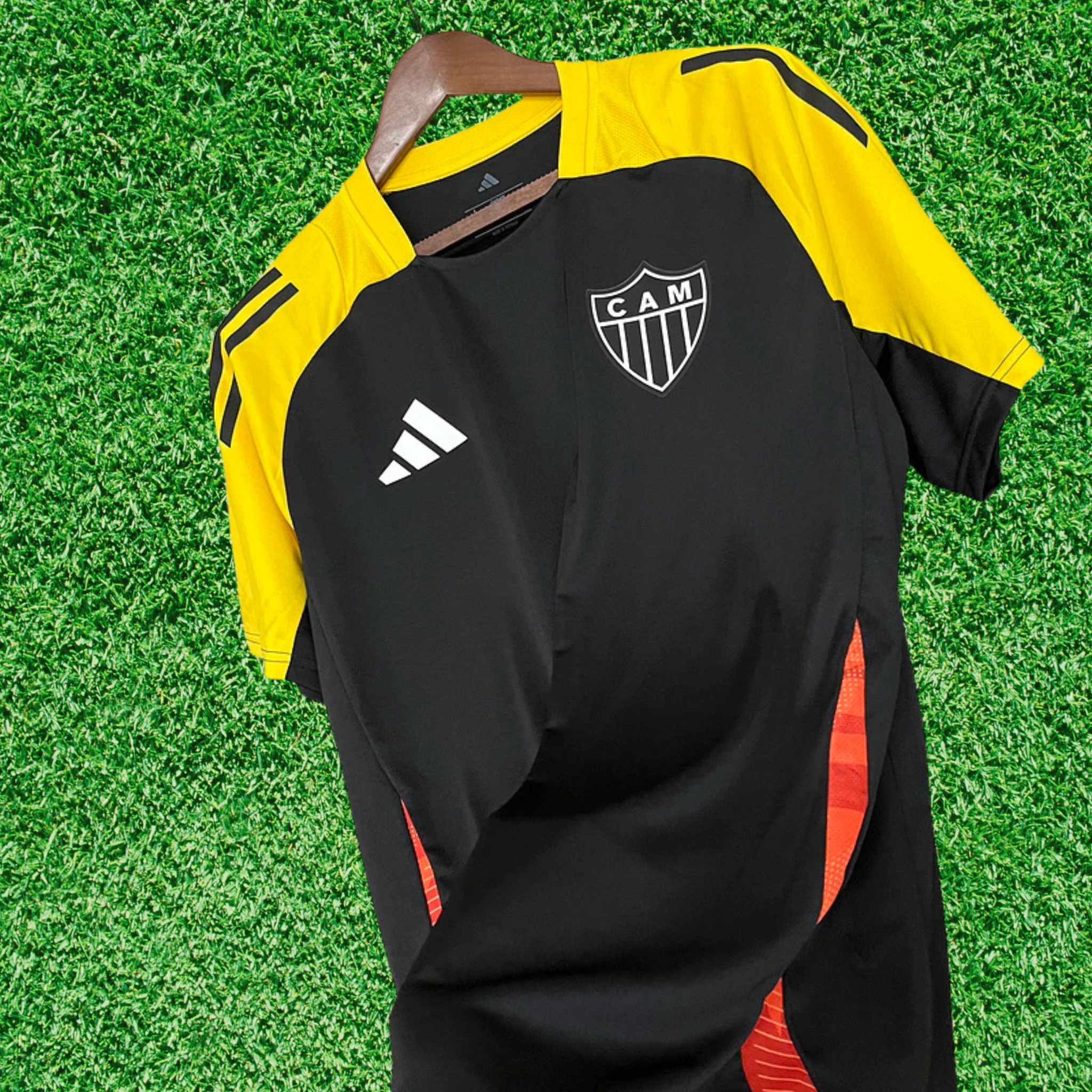 Camisa Atlético Mineiro Treino Preta 25/26 Torcedor