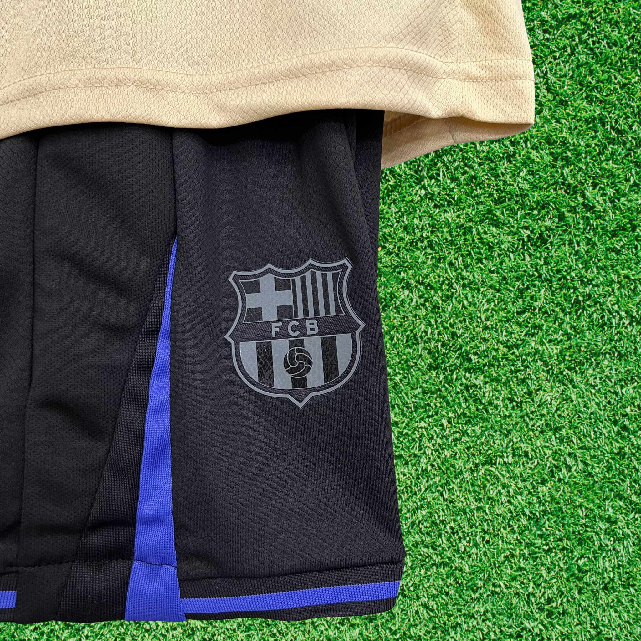 Kit Barcelona II 25/26 Infantil