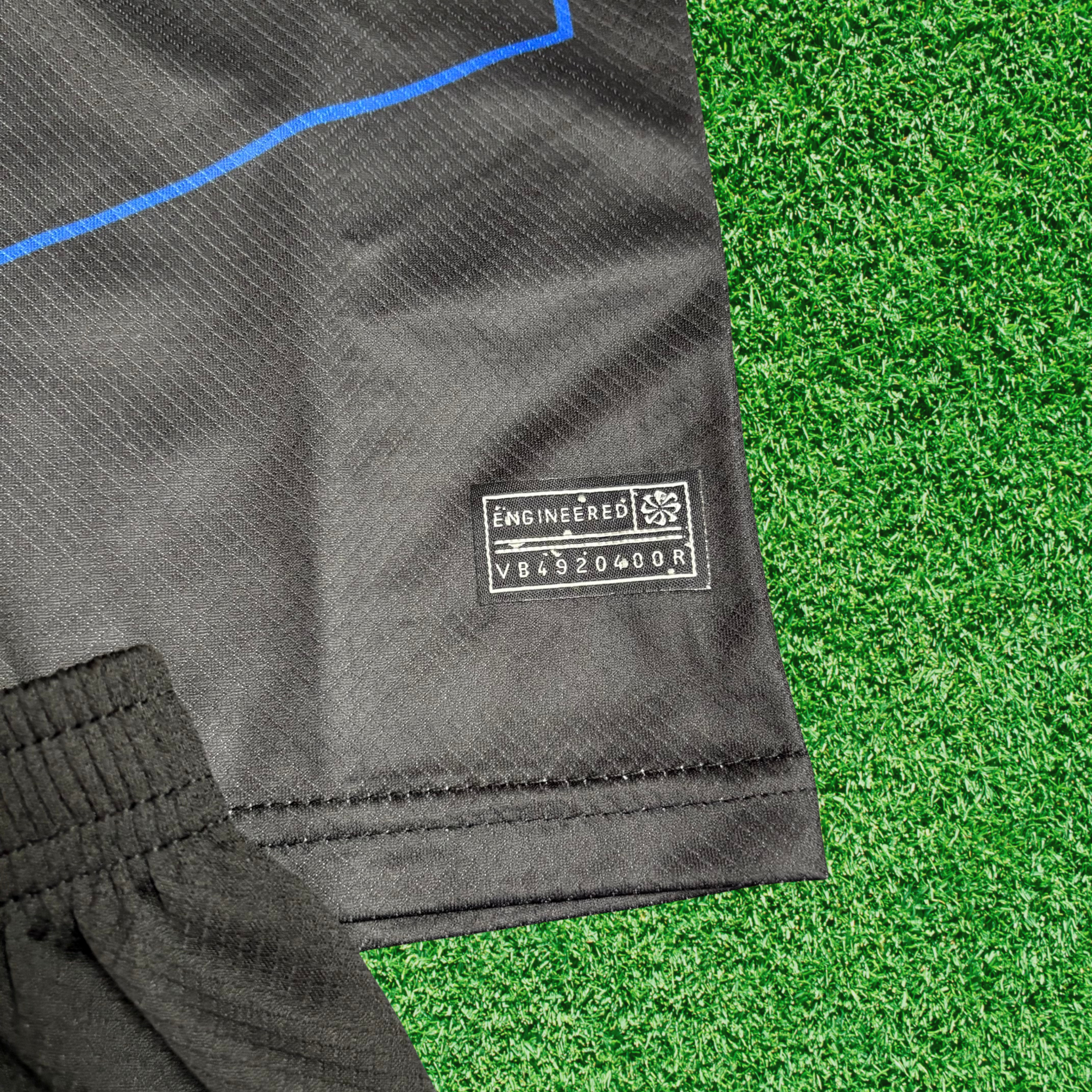 Kit Chelsea III 25/26 Infantil