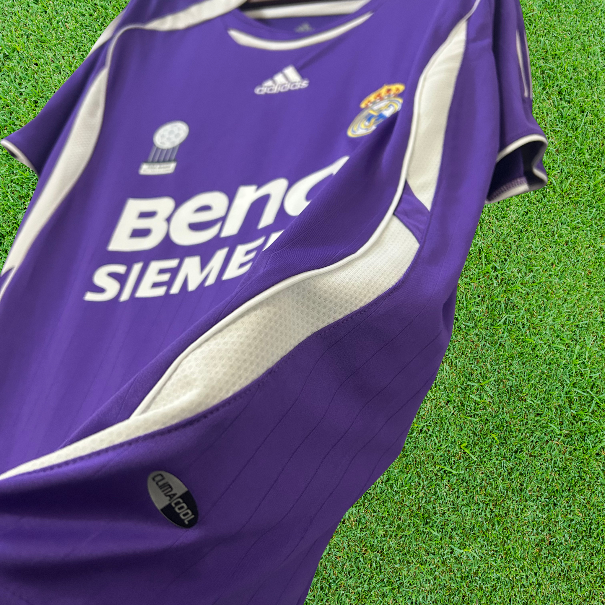 Camisa Real Madrid III 06/07 Retrô
