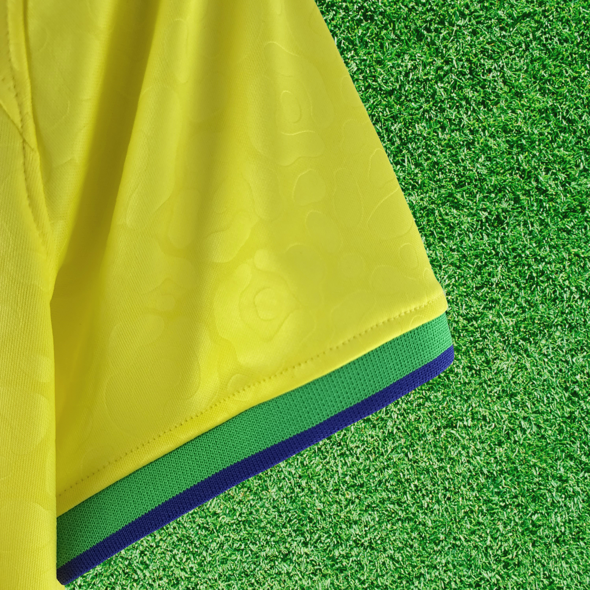 Camisa Brasil I 2022 Feminina Torcedor