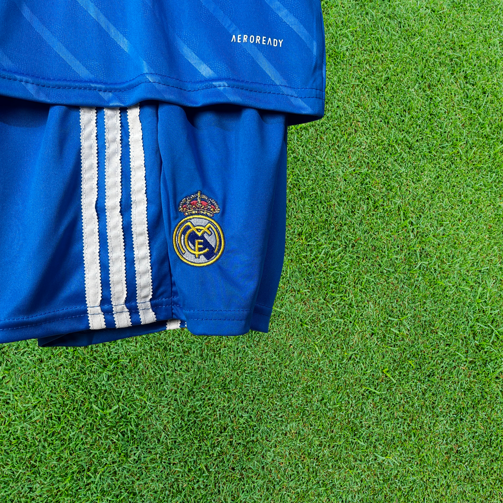 Kit Real Madrid III 25/26 Infantil
