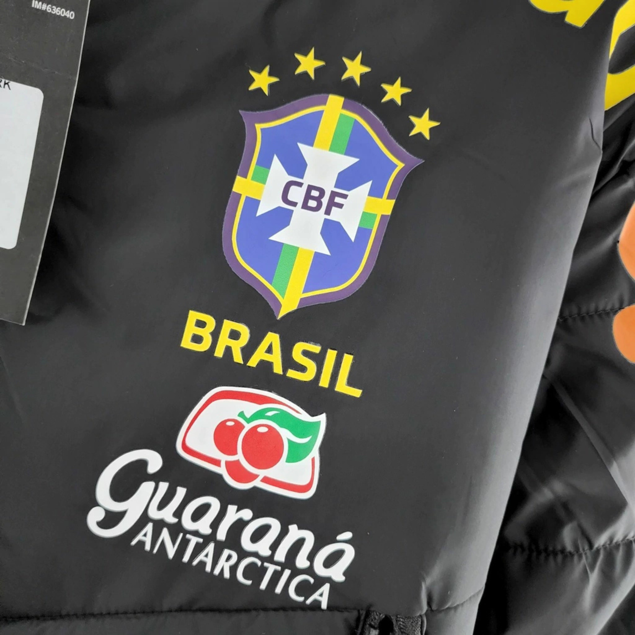 Jaqueta Brasil Preta 22/23 Bobojaco
