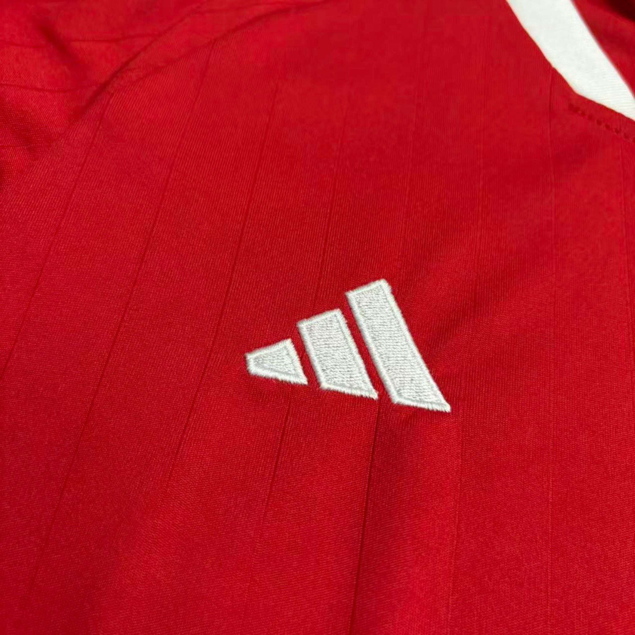 Kit Internacional I 26/27 Infantil